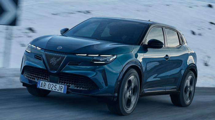 Πρεμιέρα για την τετρακίνητη Alfa Romeo Junior Ibrida Q4 